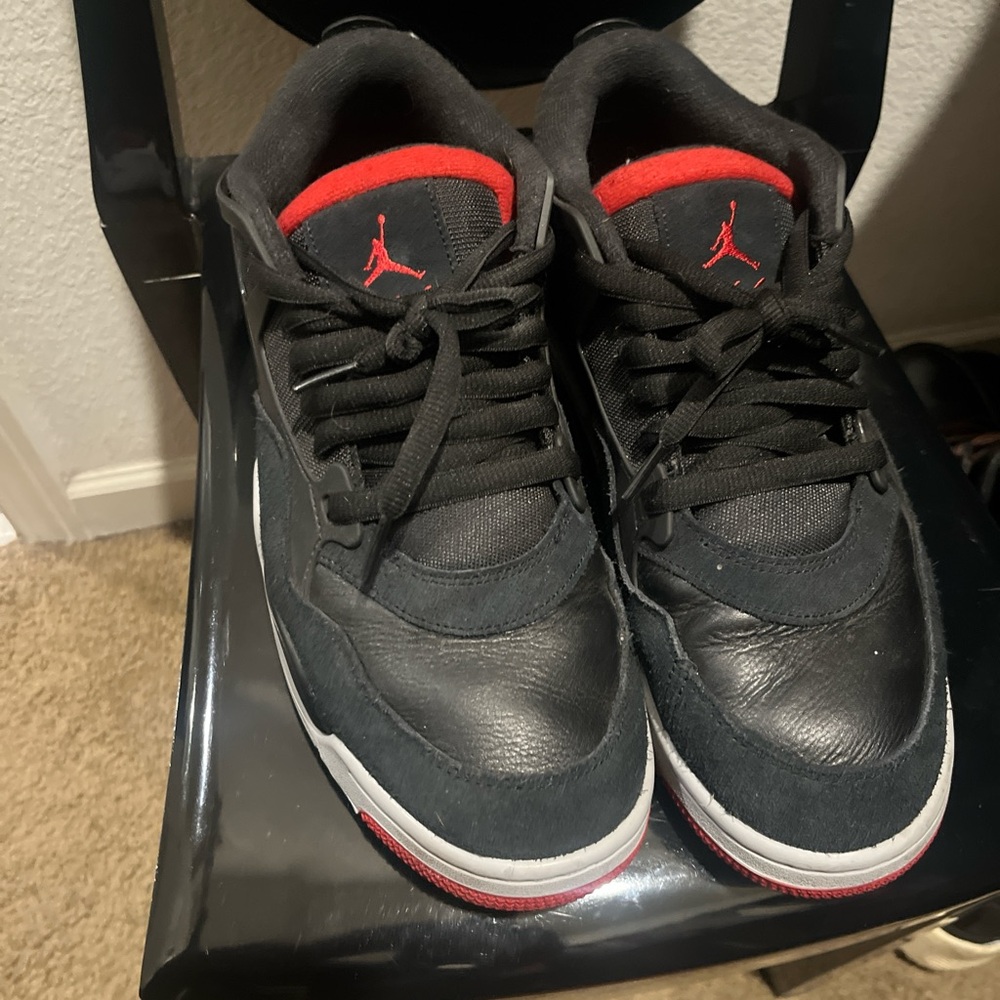 Nike air Jordan 4  Black and Red Air Retro Sneakers